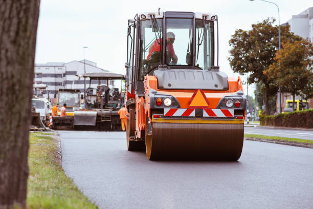 Best Driveway Paving Company  in Yadkinville, NC